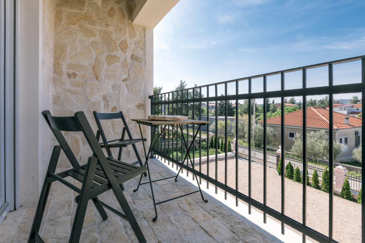 Апартаменти Hedon-Stone Стариград-Паклениця Екстер'єр фото